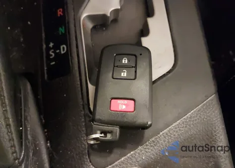 2018 Toyota Rav4 Xle from USA, damaged, VIN 2T3RFREV7JW829174